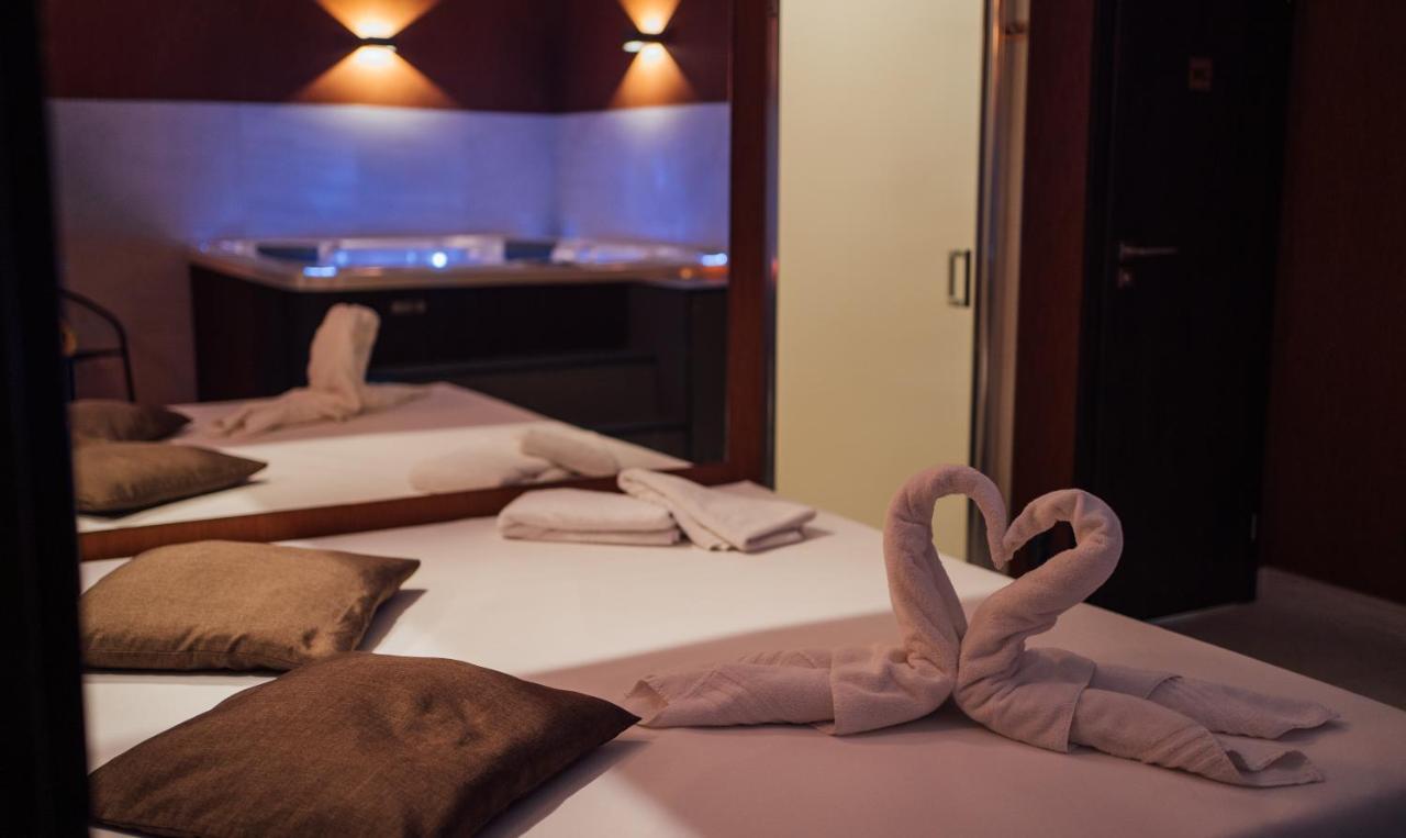 Hotel Wellness Relax - Luxusni Prag Exterior foto